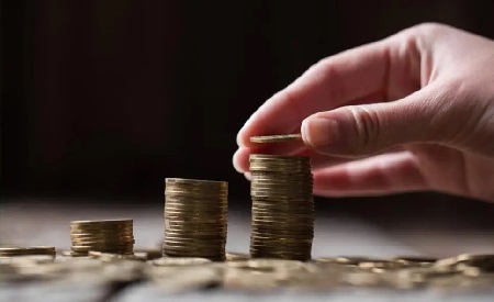 百利好环球：日内黄金震荡下跌 原油冲高回落后续多空如何把握